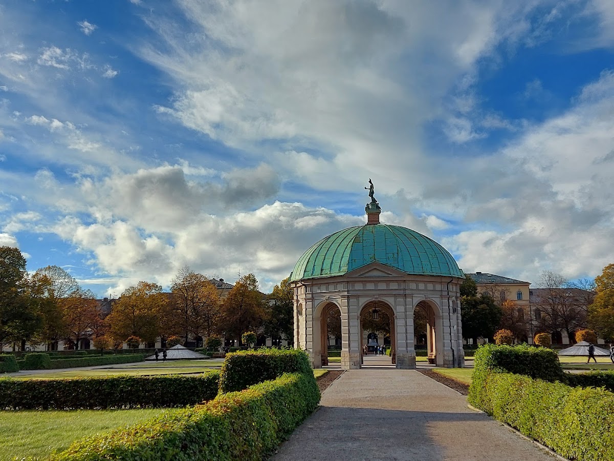 Hofgarten — Park